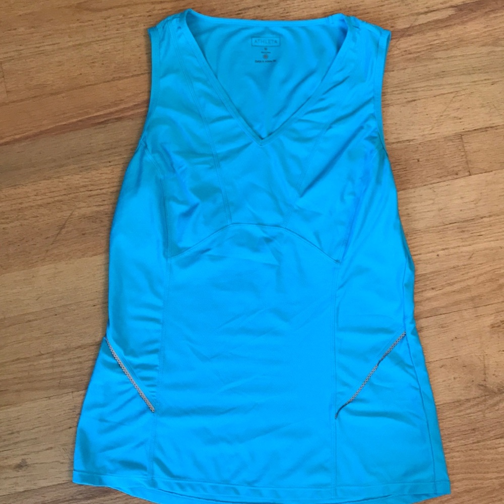 Athleta Kick It to Wick It Tank